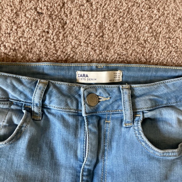 Zara Blue Jeans - Picture 7 of 8